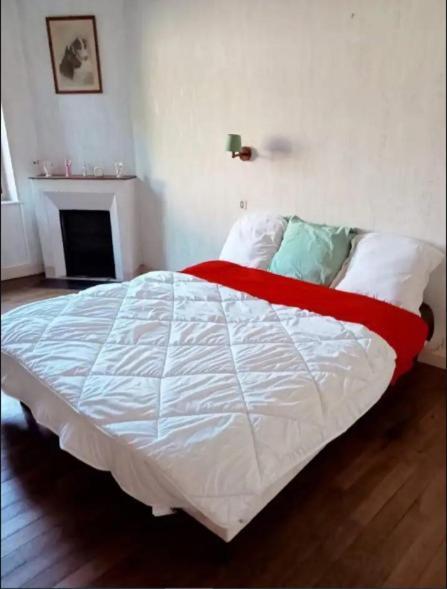 Апартаменти Chambre Tout Equipee Lacroix-sur-Meuse Екстер'єр фото